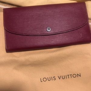 Louis Vuitton Emilie Wallet
